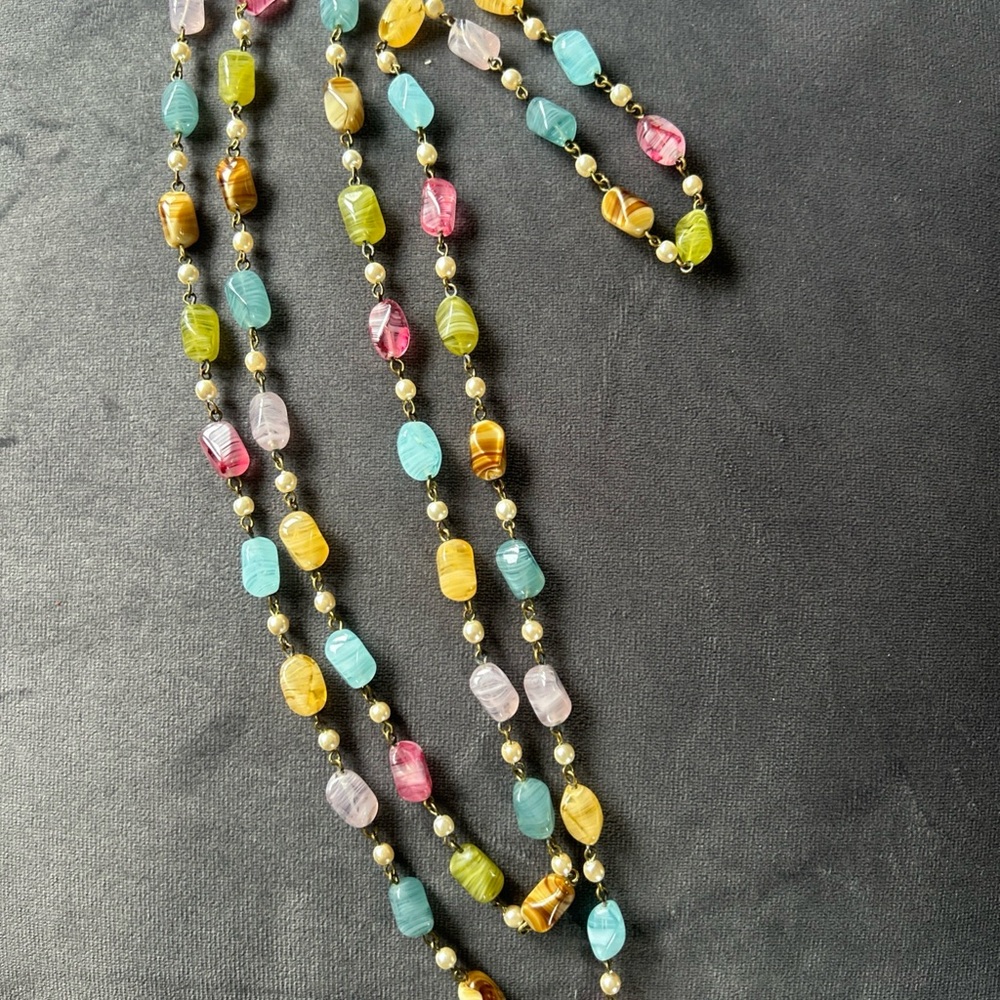 Vintage Multicolor Polished Stone and Pearl 46 inch Necklace